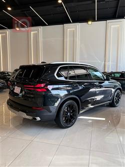 بی ئێم دەبڵیو X5